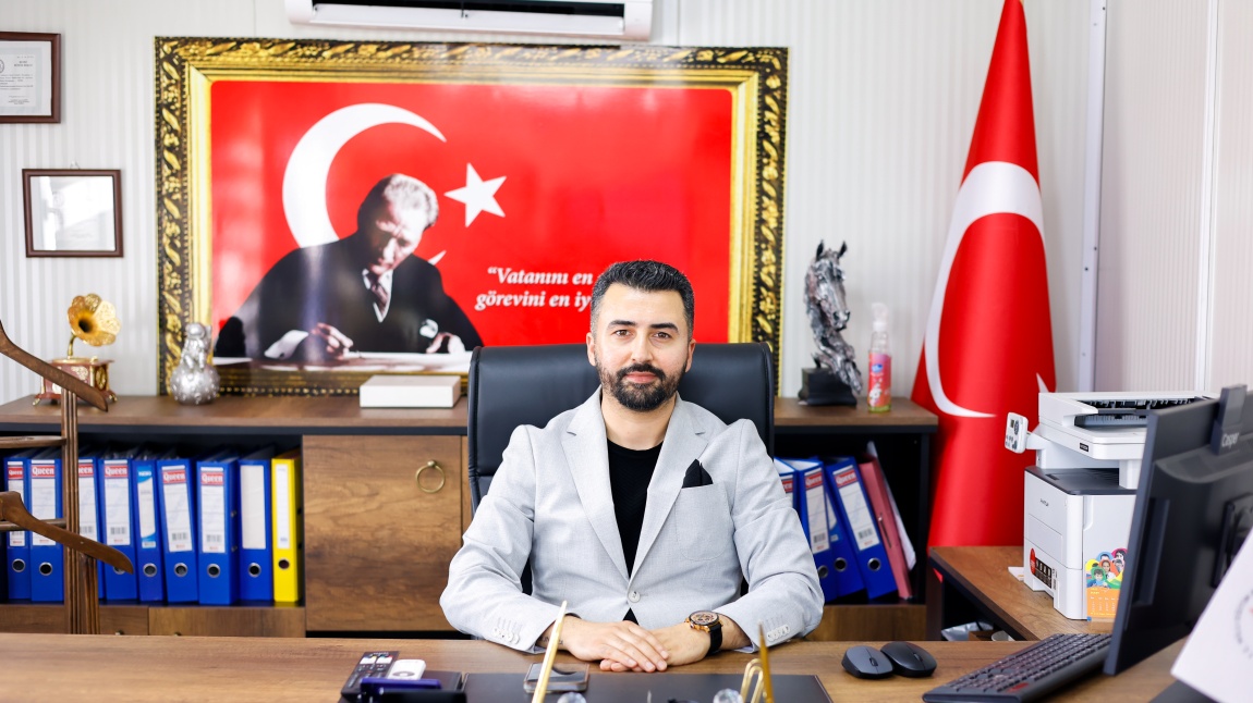 Ahmet BEREKET - MÜDÜR